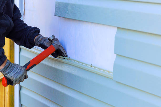 Reliable Emergency Siding Repair contractor in Chapel Hill, NC by Squared Siding